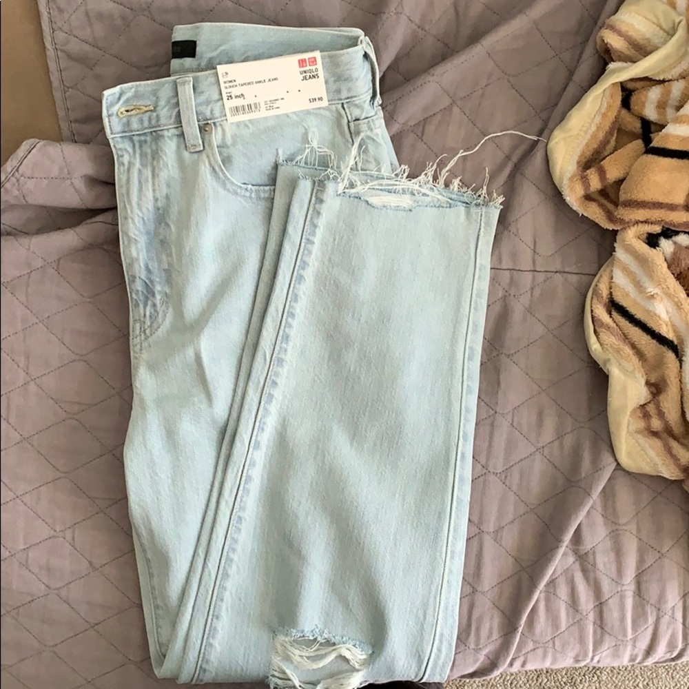 Uniqlo slouched tapered ankle jeans